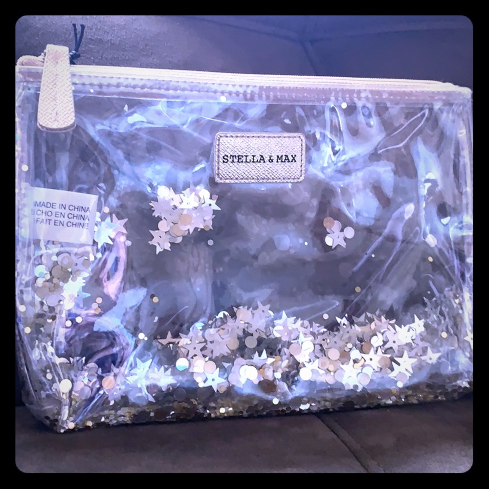 ♥️♥️Stella and Max makeup bag!!